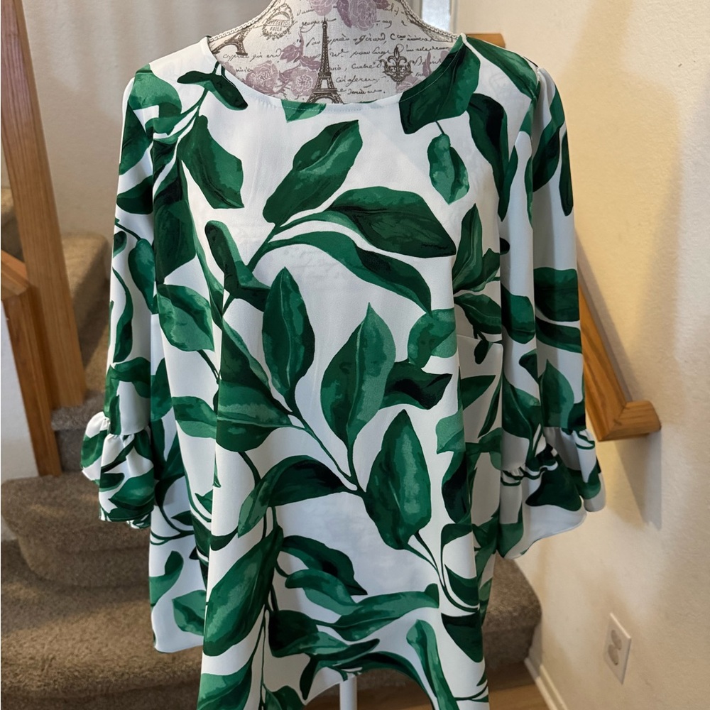 Alfani White and Green Oversized Blouse with Bell Sleeves